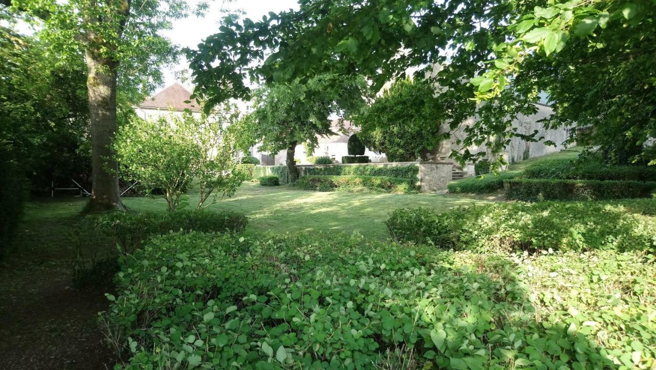 مبيت وإفطار Laignes Manoir De L'Echauguette المظهر الخارجي الصورة